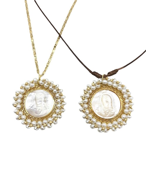 Collar con dije Mancini