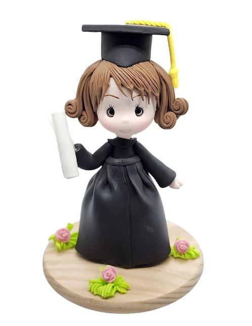 Figura de niña Limerence By Claudia Herrera Graduación
