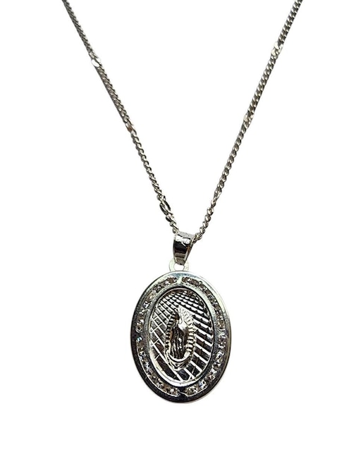 Medalla y cadena Virgen de Guadalupe ovalada Limerence By Claudia Herrera de plata P 925