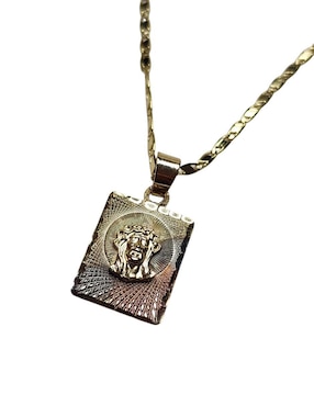 Medalla y cadena cristo cuadrada Limerence By Claudia Herrera Católica de oro laminado 14 K