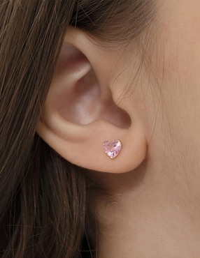 Broqueles de corazón In Season Jewelry de oro amarillo 14 K con acabado brillante