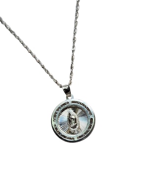 Medalla y cadena virgen de guadalupe Limerence By Claudia Herrera de plata P 925