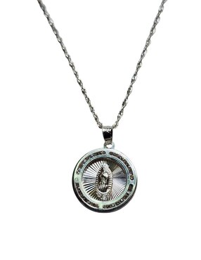 Medalla y cadena virgen de guadalupe Limerence By Claudia Herrera de plata P 925
