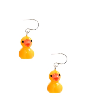 Aretes cortos de pato Claire´s con acabado mate