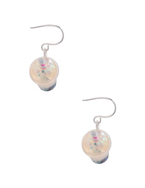 Aretes largos Claire´s con acabado brillante