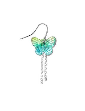 Aretes largos de mariposa Claire´s con acabado mate