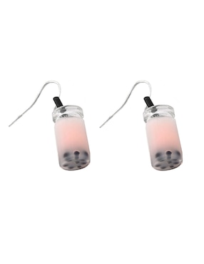 Aretes cortos Claire´s con acabado mate