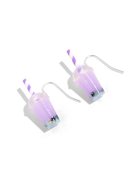 Aretes cortos Claire´s con acabado mate