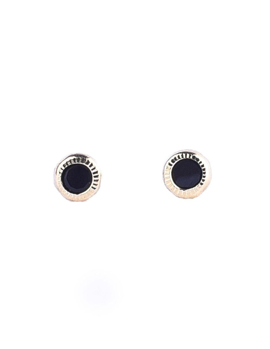 Aretes de oro 10 K con acabado brillante zirconia