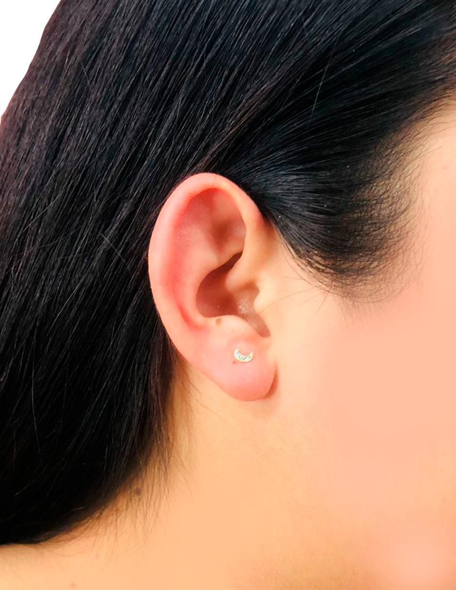 Broqueles de luna de oro con acabado brillante zirconia 4