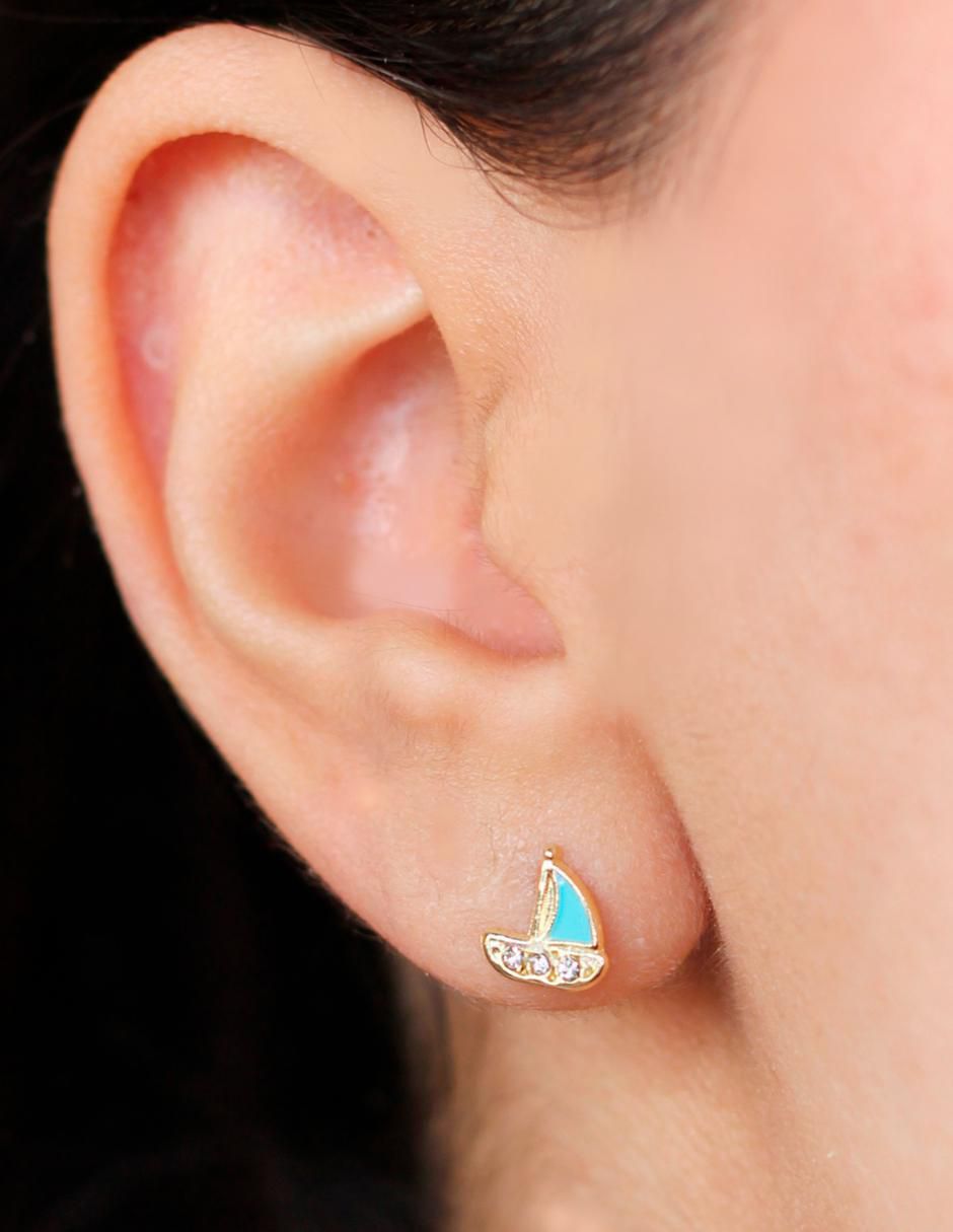 Broqueles de barco de oro con acabado brillante zirconia 3