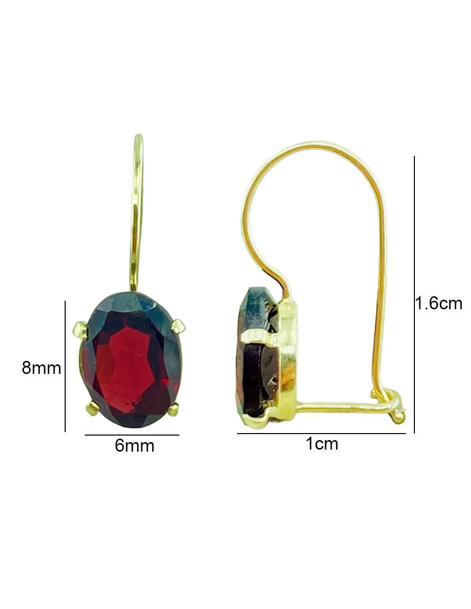 Aretes de óvalo de oro amarillo 10 K con acabado liso granate 4