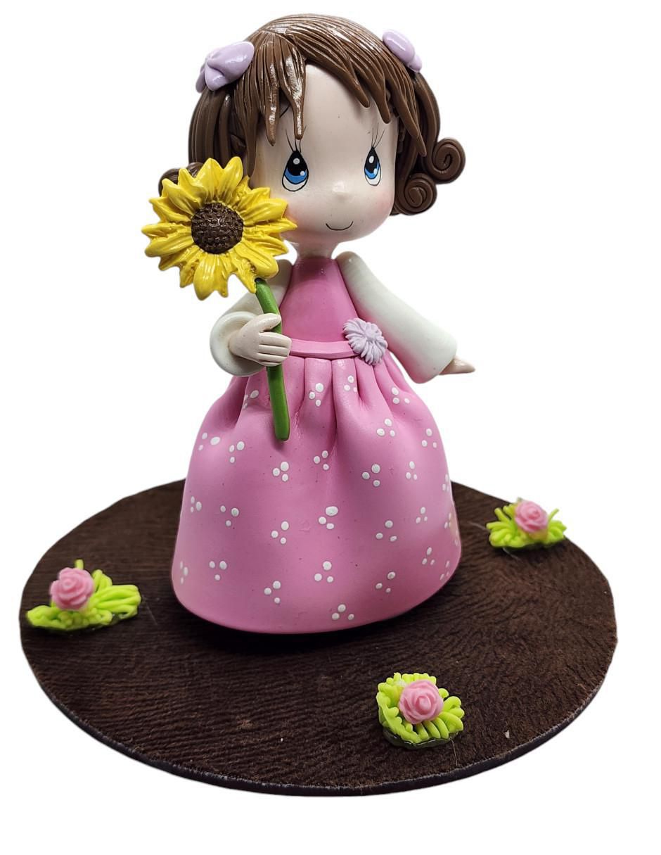 Figura de niña 4