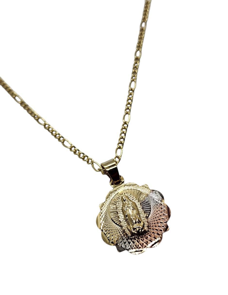Medalla y cadena virgen de guadalupe de oro laminado 14 K 3