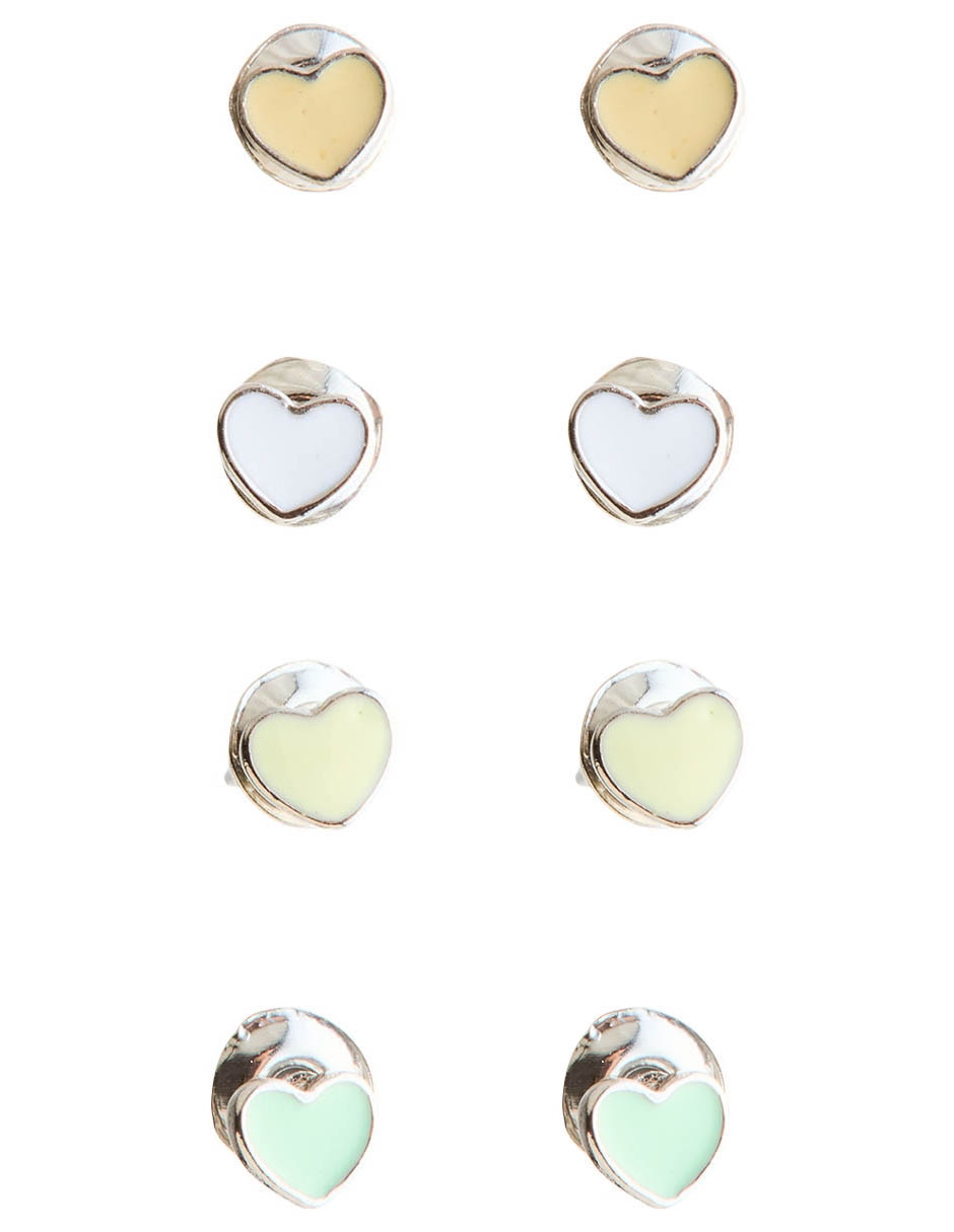 Set de aretes de corazón con acabado brillante