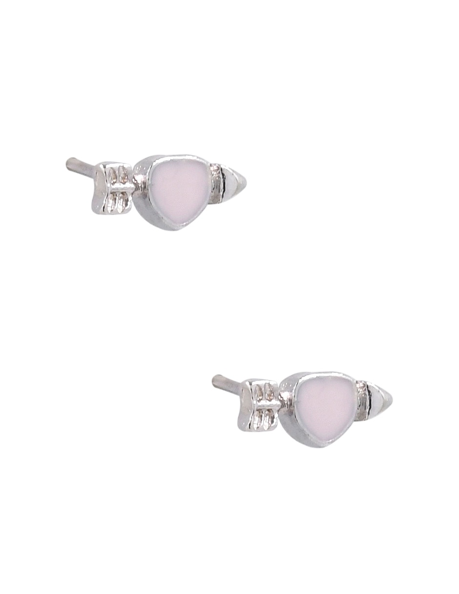 Aretes de corazón con acabado brillante 2