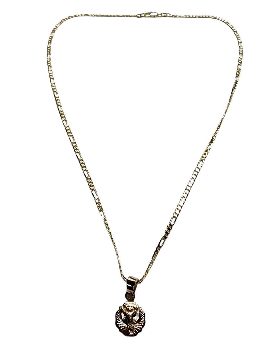 Medalla y cadena de oro laminado 14 K 4