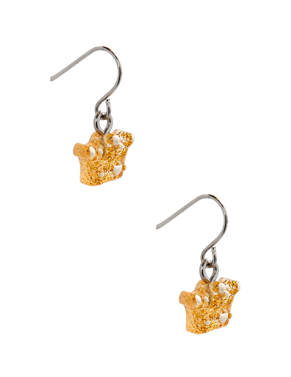 Aretes Claire's con acabado mate 4