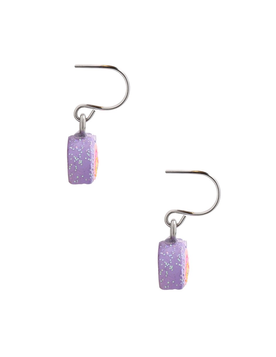 Aretes Claire's con acabado brillante 5
