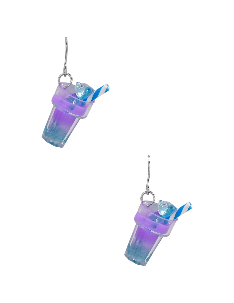 Aretes largos con acabado brillante Aretes largos con acabado brillante